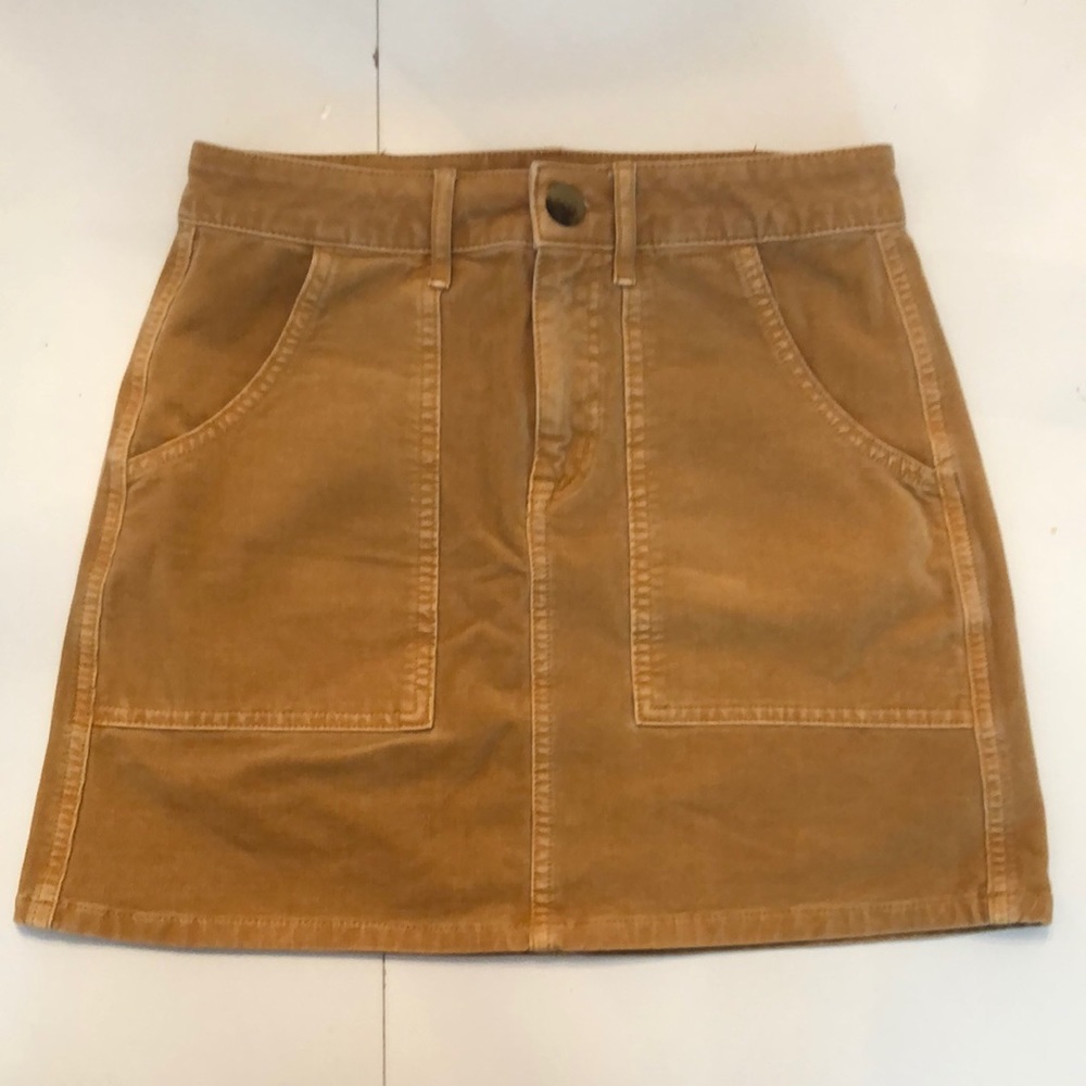 AE Yellow Skirt, Size 2